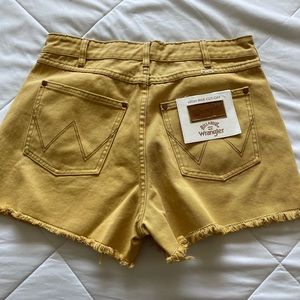 Wrangler Billabong shorts High Rise cut off